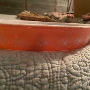 🥰Pyrex! I use it for breading - egg, crumbs in separate sides, wash 1 dish;)